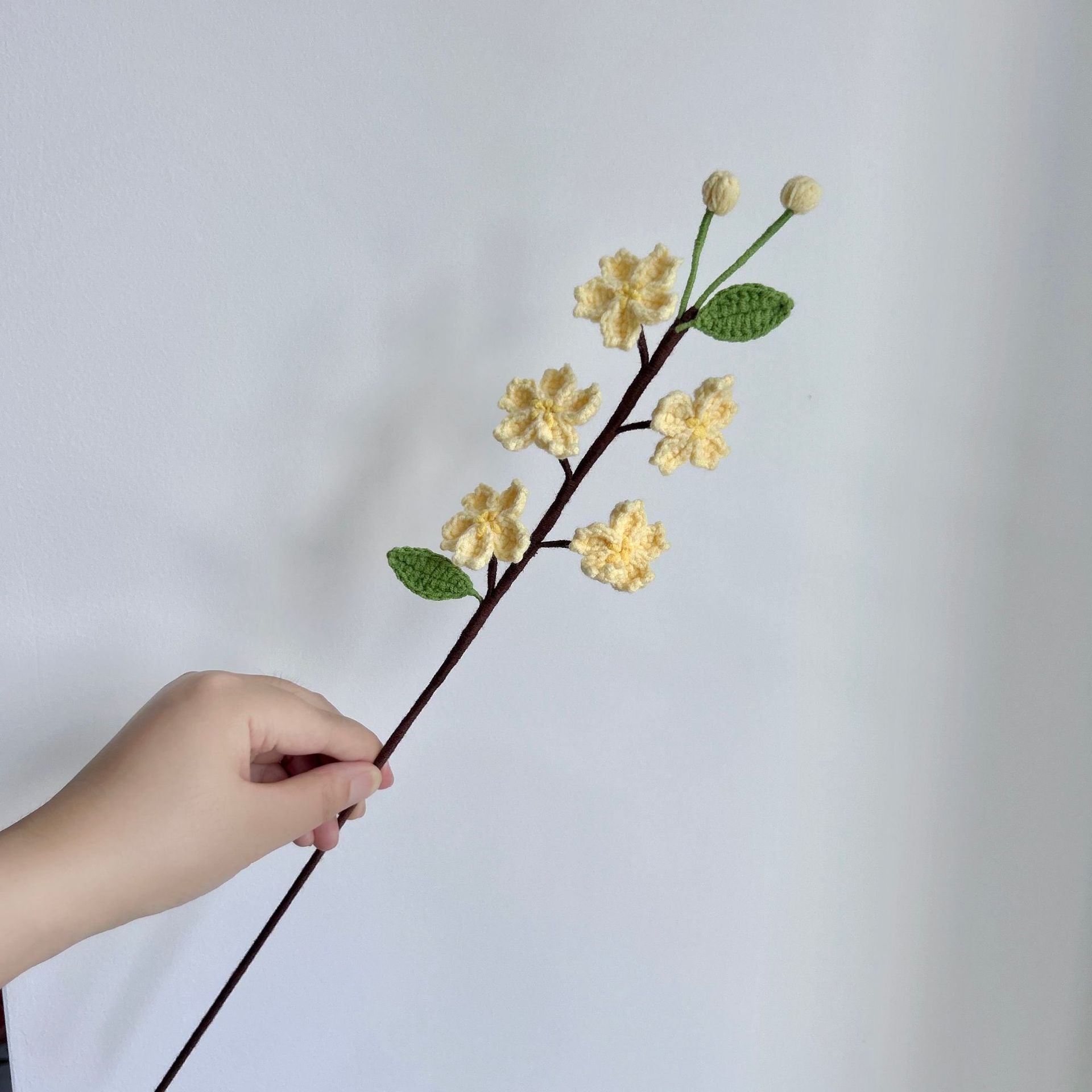 Handmade Crochet Cherry Blossom Bouquet – Permanent Floral Home Decor, Desk Ornament & Unique Handcrafted Gift | Lifelike Sakura Flowers for Room Decor, Housewarming, Birthdays & All Occasions - Mia-yarnwhiper
