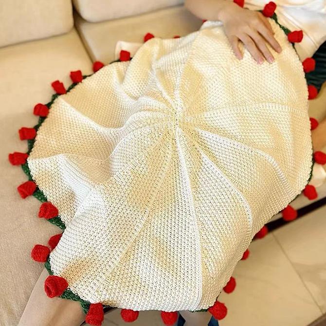 Handmade Crochet Rose Nap Blanket - Eternal Flower Decor for Home & Desk | Handcrafted Cozy Throw, Holiday Gift & Tabletop Decor - Mia-yarnwhiper