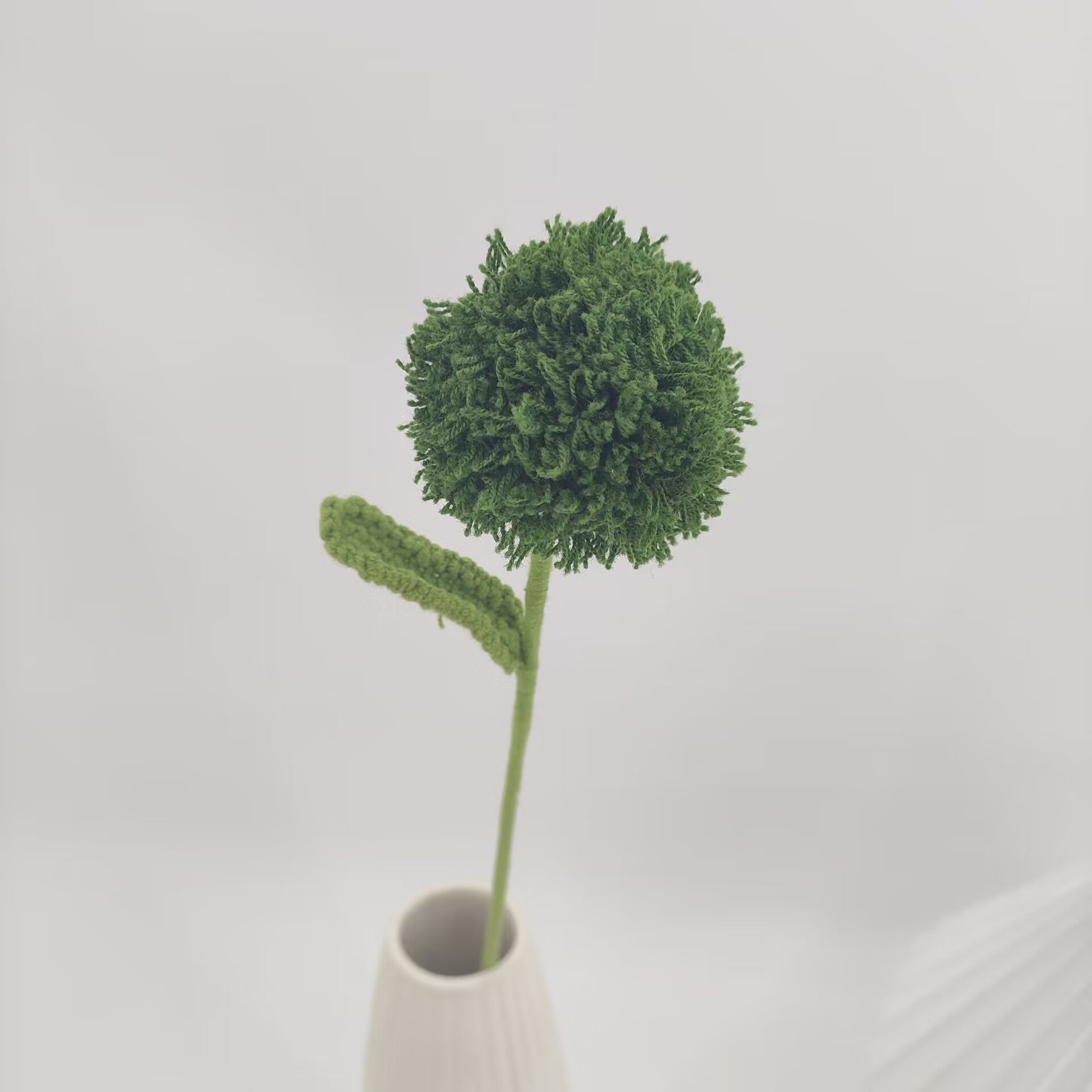 Handmade Crochet Autumn Floral Bouquet: Wilt-Proof, Hypoallergenic Gift for Holidays, Thanksgiving & Housewarming - Mia-yarnwhiper