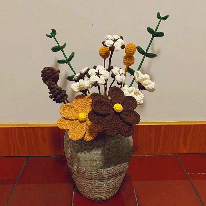 Handmade Crochet Floral Bouquet: Wilt-Proof Eternal Flowers, Home Decor, Hypoallergenic Gift for Holidays & Occasions - Mia-yarnwhiper