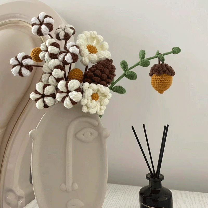 Handmade Crochet Floral Bouquet: Wilt-Proof Eternal Flowers, Home Decor, Hypoallergenic Gift for Holidays & Occasions - Mia-yarnwhiper