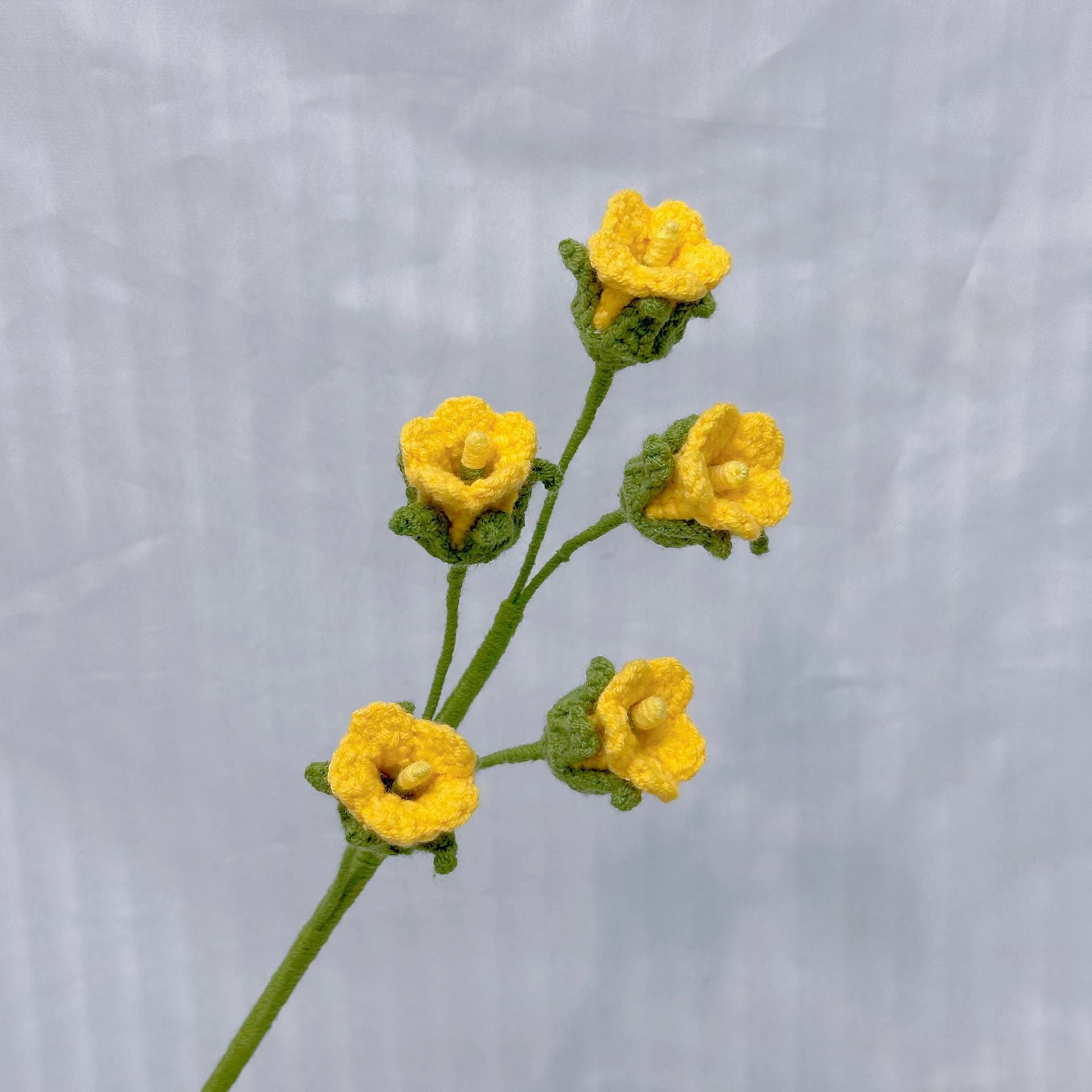 Handmade Crochet Sunflower & Rose Bouquet: Hypoallergenic No-Wilt Gift for Home/Desk, Holidays & Mother’s Day - Mia-yarnwhiper