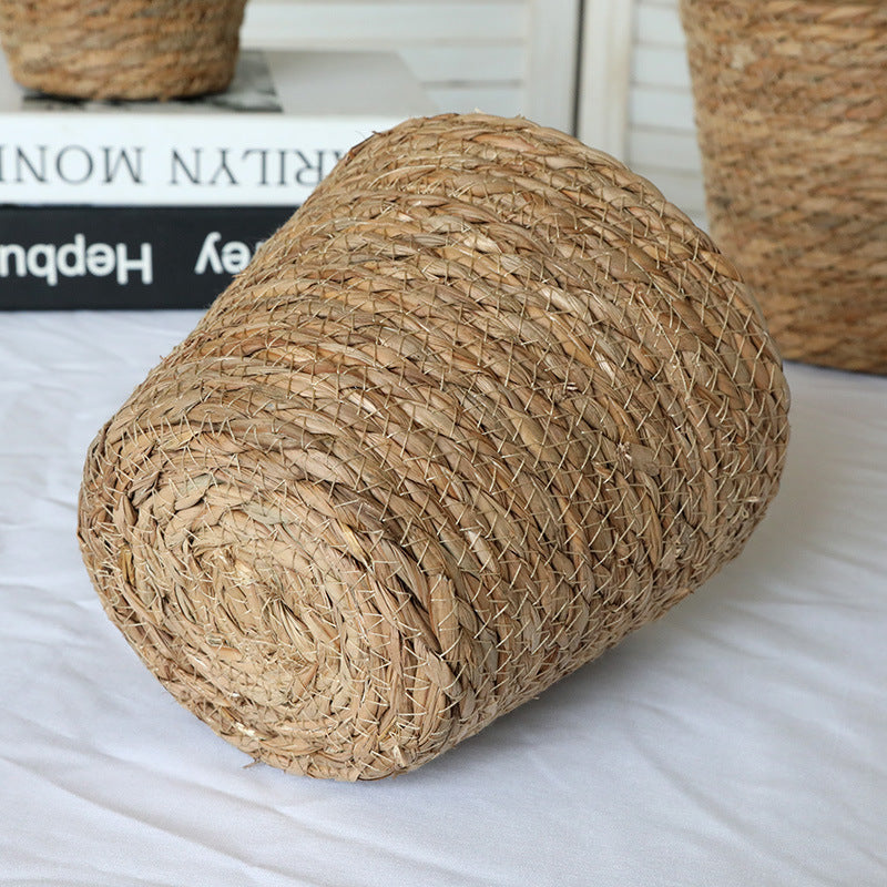 Handwoven Natural Fiber Planter Basket: Rustic Boho Decor for Indoor Table & Outdoor Garden Farmhouse Accent - Mia-yarnwhiper