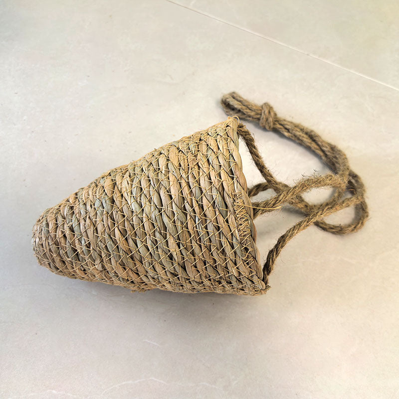 Handmade Woven Hanging Basket – Rustic Home & Patio Decor for Flower Arrangements | Natural Fiber Plant Holder, Perfect for Indoor Wall Decor & Outdoor Garden Display, Stylish Boho Home Accent - Mia-yarnwhiper