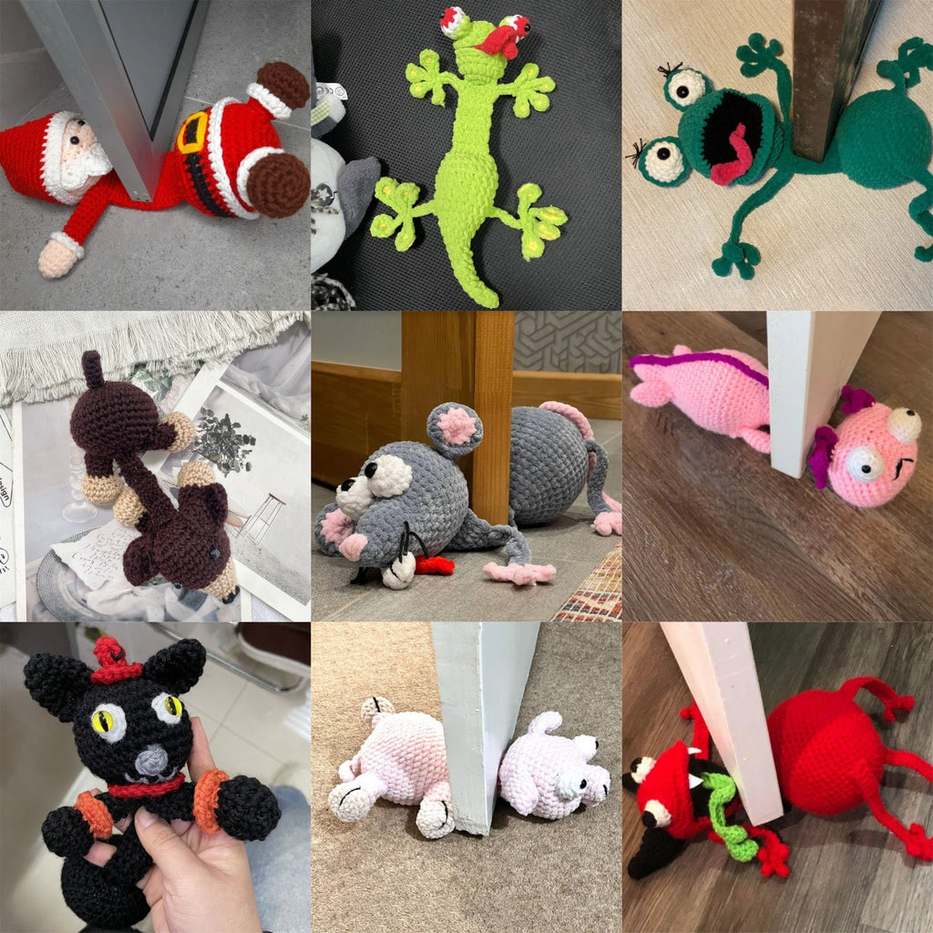 Funny Squashed Animal Crochet Door Stopper - Adorable Handmade Gecko/Frog/Santa Home Decor, Cute Functional Gift for Kids & Adults - Mia-yarnwhiper